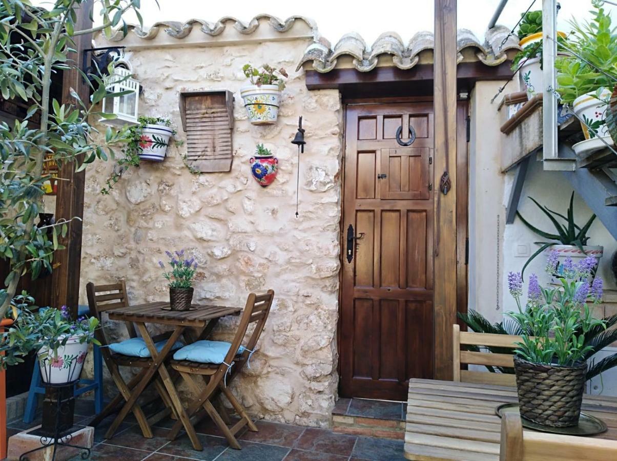 Casa Eloisa Villa Alarcon Exterior photo